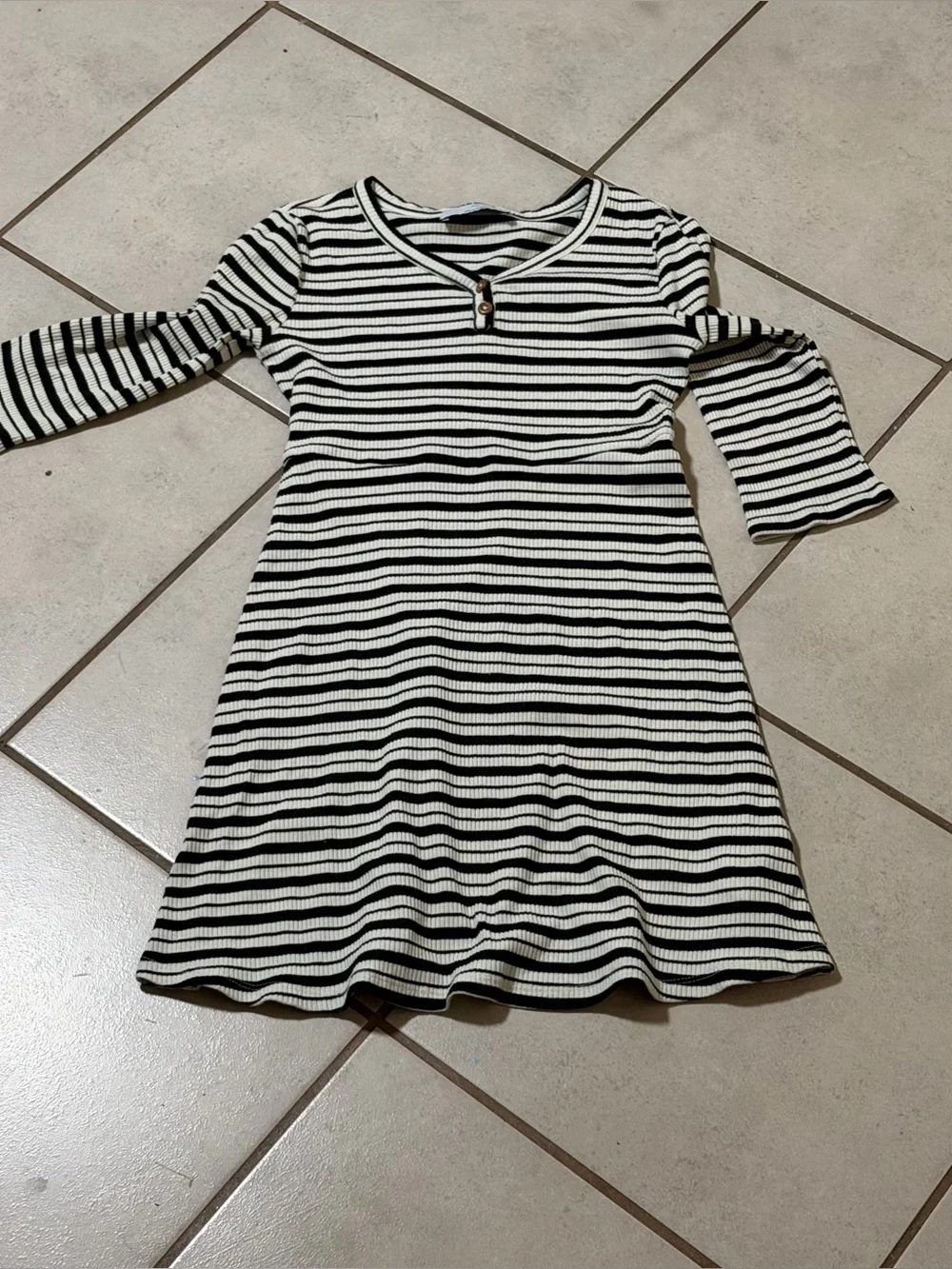 Old Navy Kids Girls' Blue/Black Floral Striped Long-Sleeve Dress Casual Size‎ S